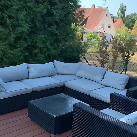 Geräumiges Haus Mit Garten Terasse * Nürnberg