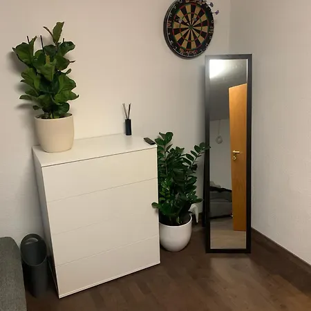 Ferienhaus Geräumiges Haus Mit Garten Terasse