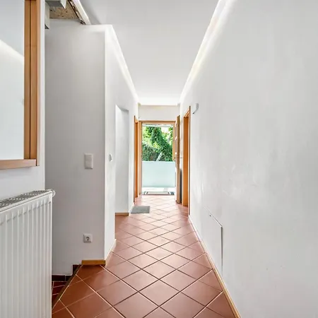 Geräumiges Haus Mit Garten Terasse Ferienhaus