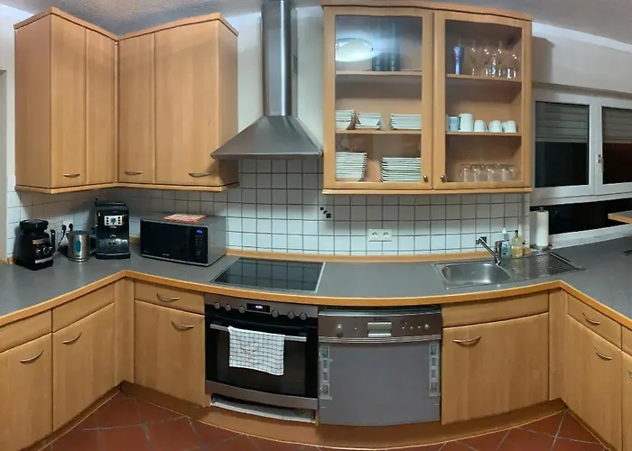 Tatil Evi Geraeumiges Haus Mit Garten Terasse Nürnberg
